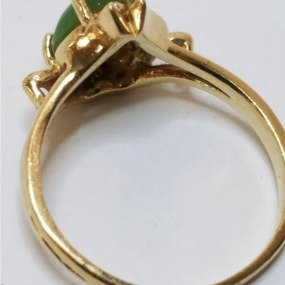 Vintage estate Nephrite Jade 10 K yellow gold ring, size 8.0 - Picture 3 of 5